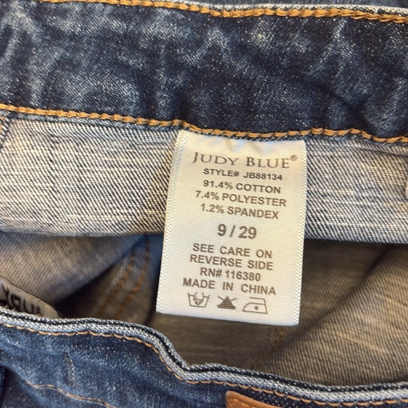 Judy Blue jeans skinny fit button fly tappers to ankle 4 pockets Size 9/29 - Picture 9 of 10